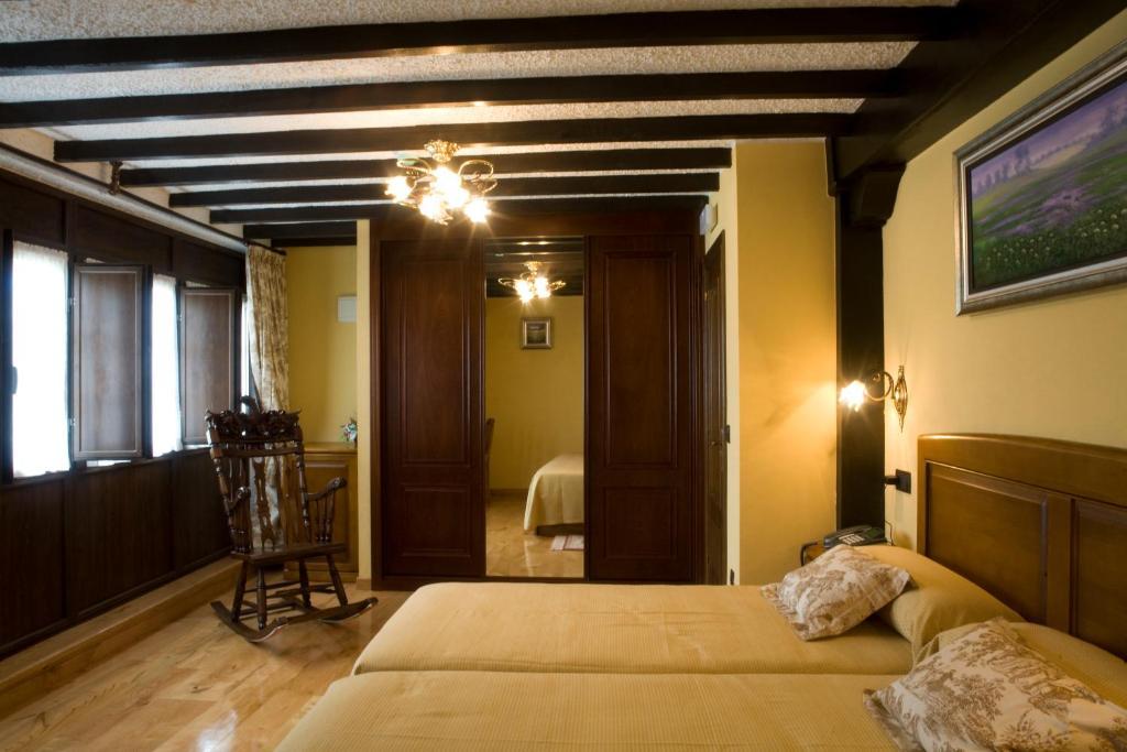 Hotel El Foyu Colunga Pokoj fotografie