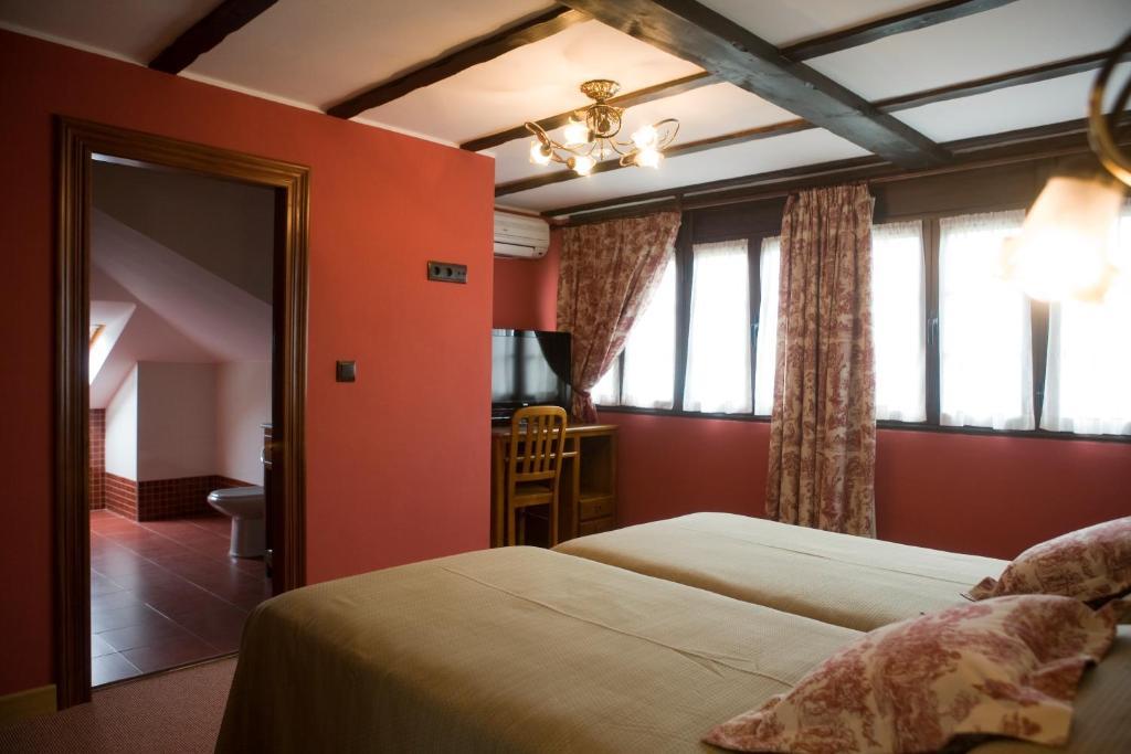 Hotel El Foyu Colunga Pokoj fotografie