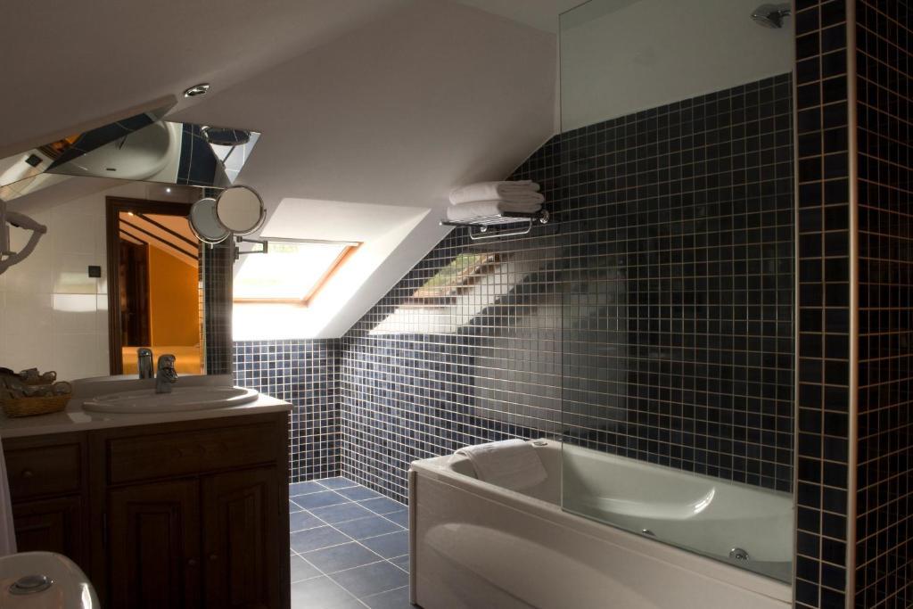 Hotel El Foyu Colunga Pokoj fotografie