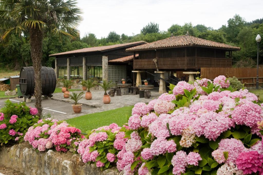 Hotel El Foyu Colunga Exteriér fotografie