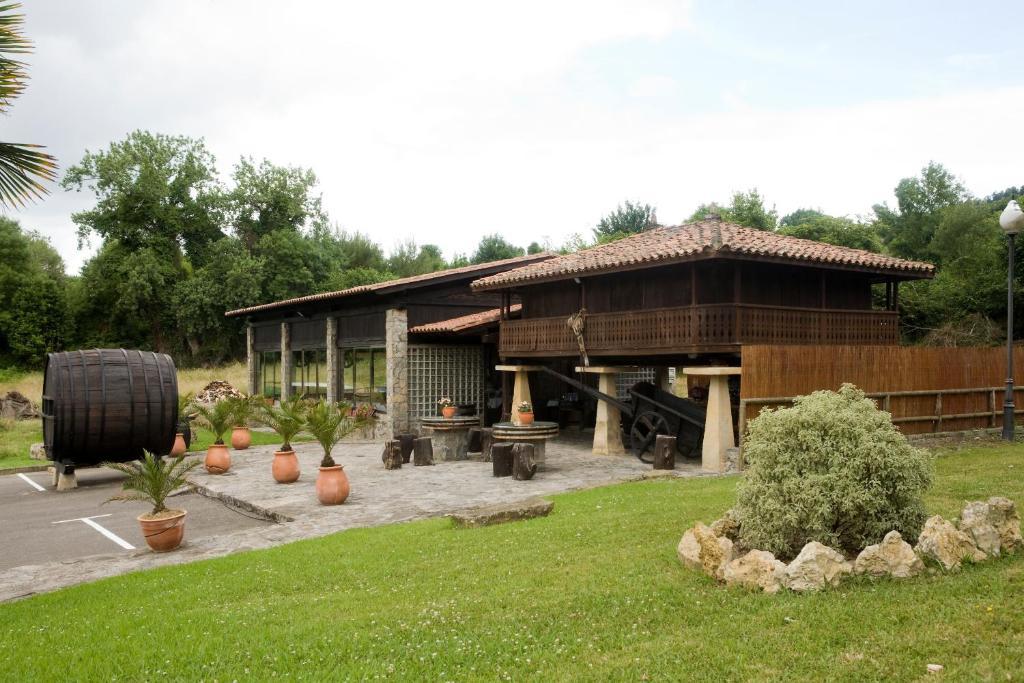 Hotel El Foyu Colunga Exteriér fotografie