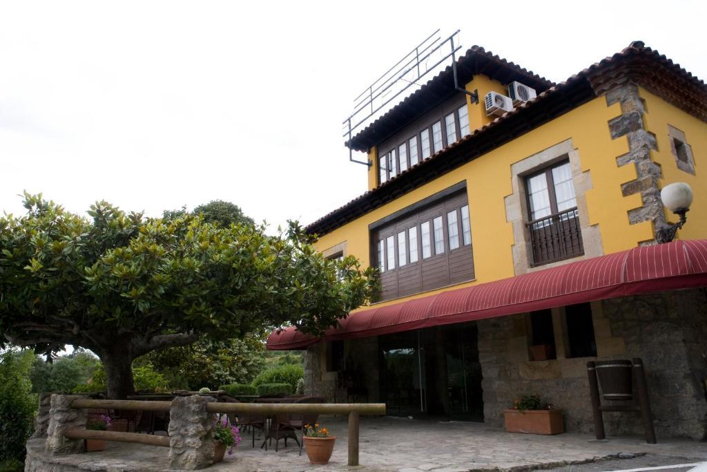 Hotel El Foyu Colunga Exteriér fotografie